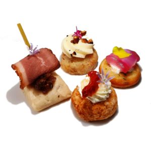 Coffret gourmand pièces cocktail salées de Eau de thym, traiteur